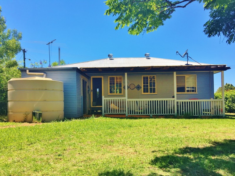27 Norman Street, Kingaroy QLD 4610