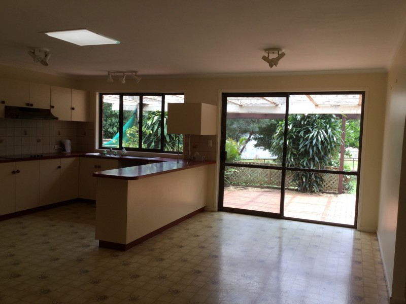 6 Cowie Drive, Kingaroy QLD 4610