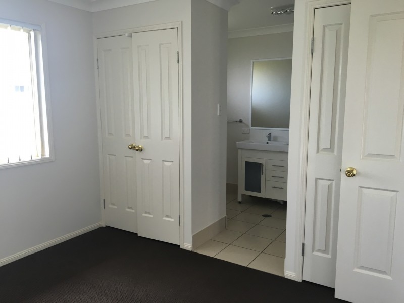 3 Tivoli Drive, Kingaroy QLD 4610