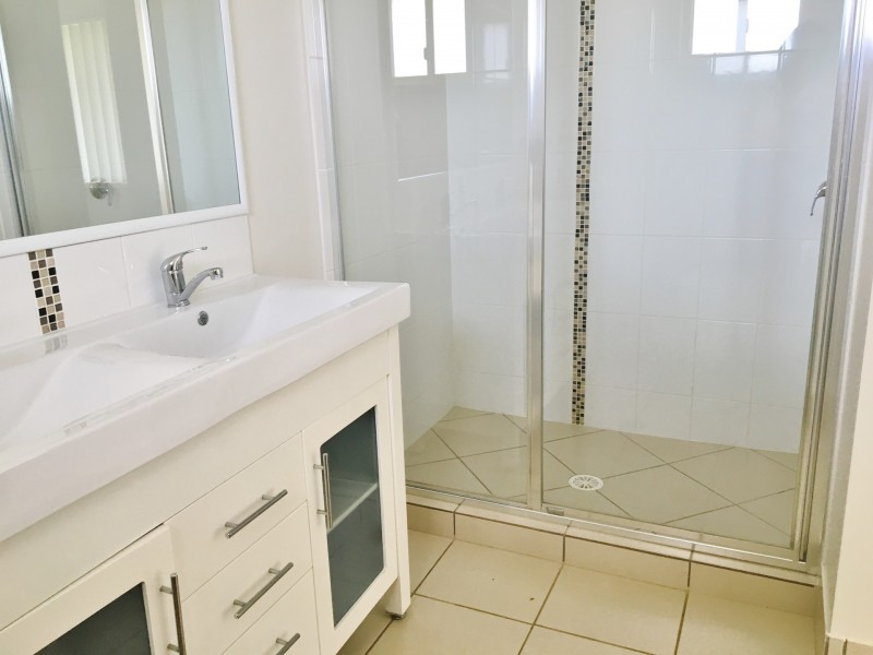 3 Tivoli Drive, Kingaroy QLD 4610