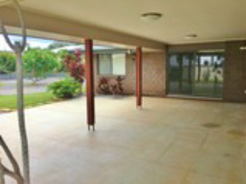 4 Darryl Crescent, Kingaroy QLD 4610