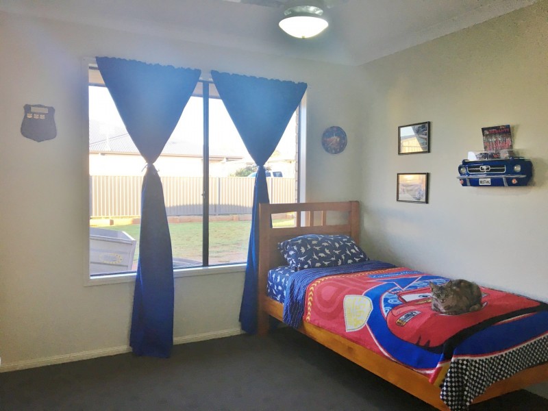 17 Bridgeman Parade, Kingaroy QLD 4610
