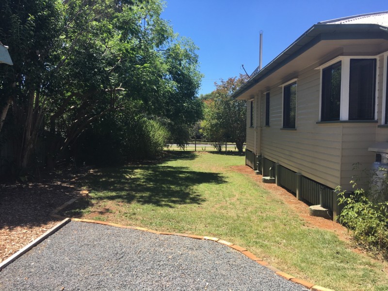 31 First Ave, Kingaroy QLD 4610