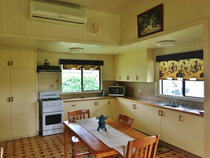 11 Collier Street, Kumbia QLD 4610