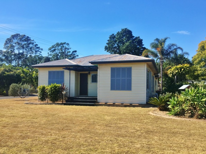 15 Reservior Street, Kingaroy QLD 4610