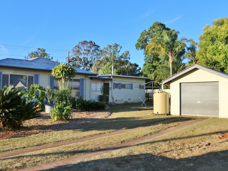 15 Reservior Street, Kingaroy QLD 4610