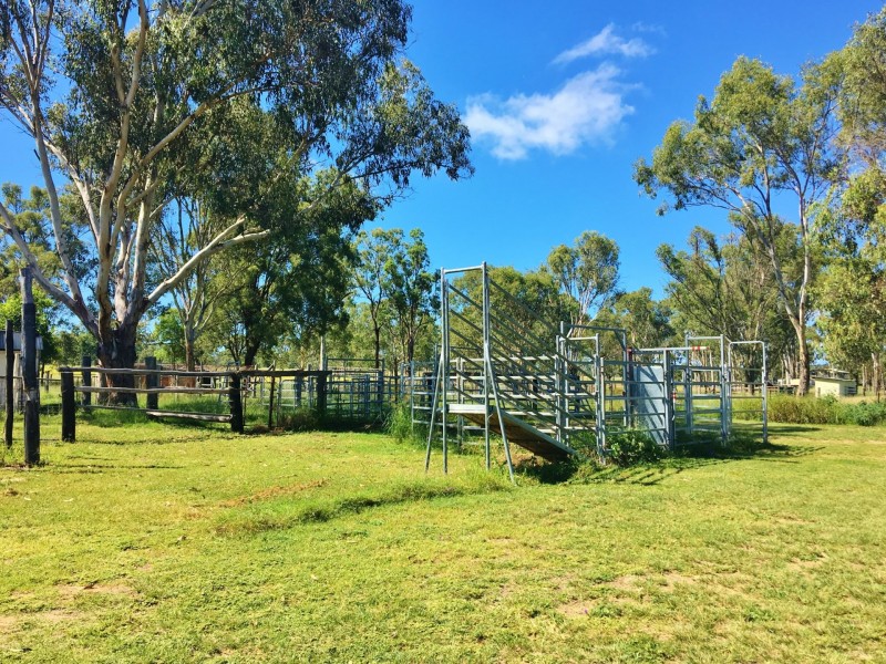10 Weeks Road, Goodger QLD 4610