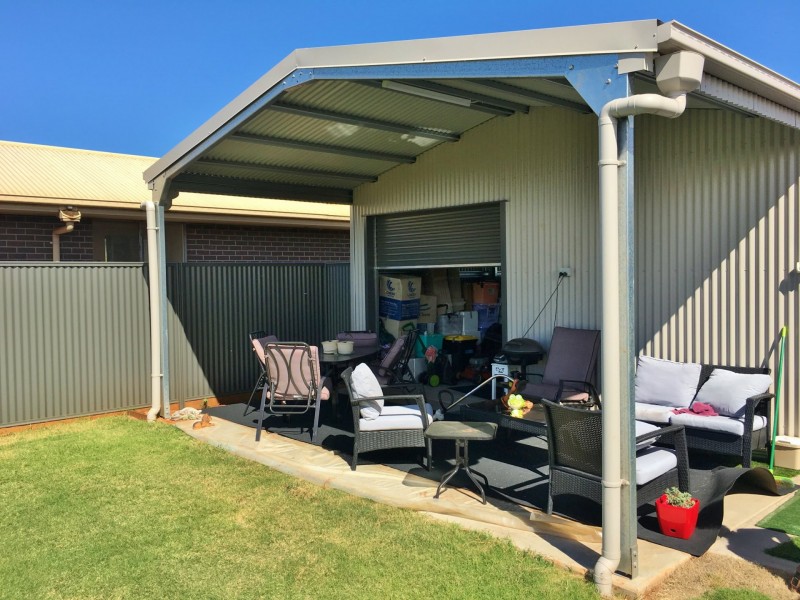 11 Lord Street, Memerambi QLD 4610