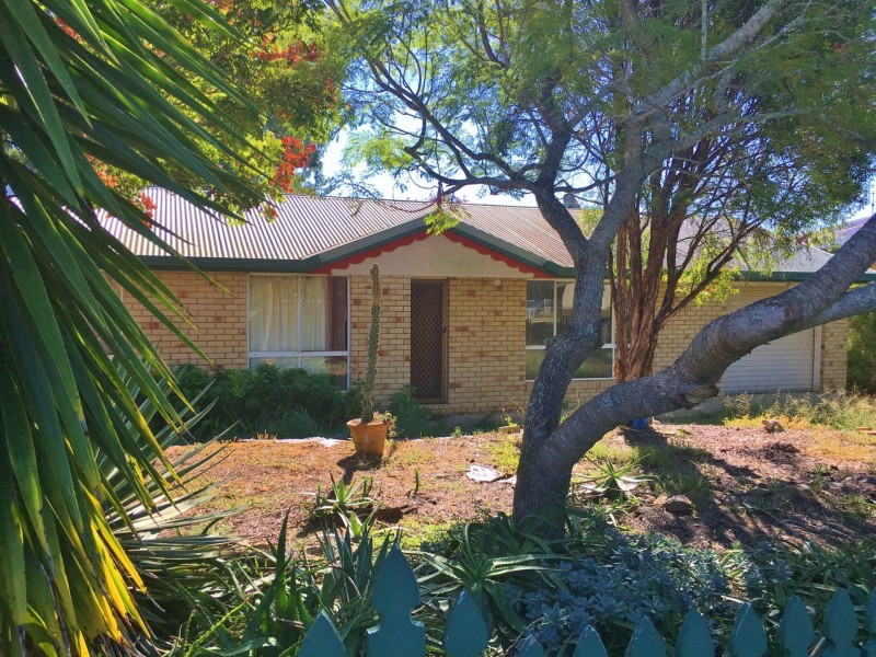 19 Normanby Street, Nanango QLD 4615