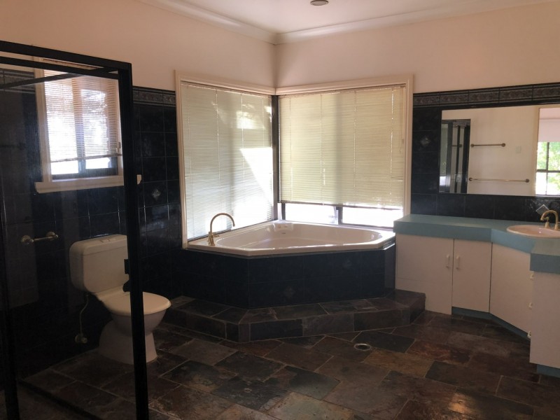 10448 Bunya Highway, Kingaroy QLD 4610