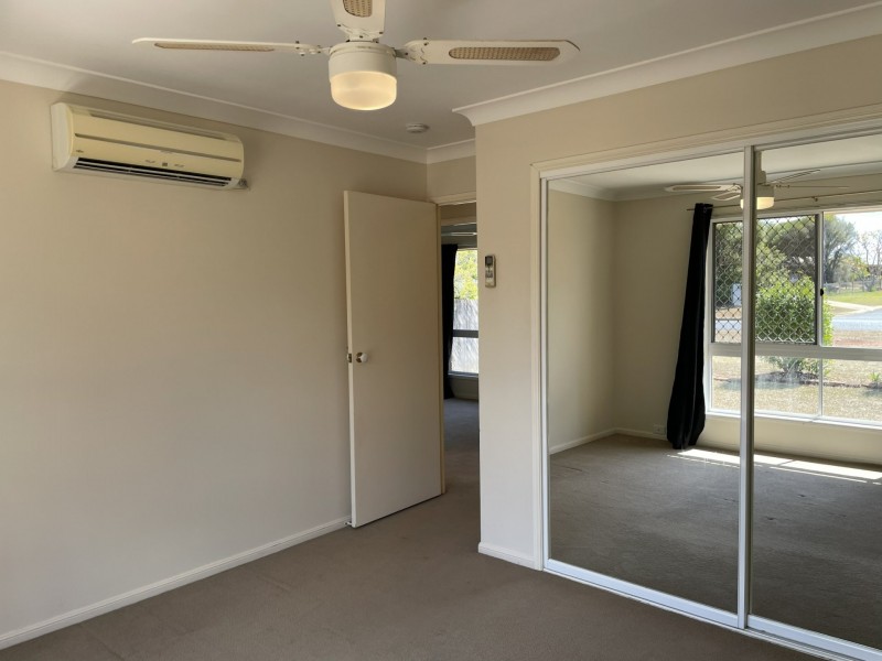 54 Windsor Circle, Kingaroy QLD 4610