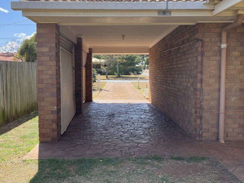 54 Windsor Circle, Kingaroy QLD 4610