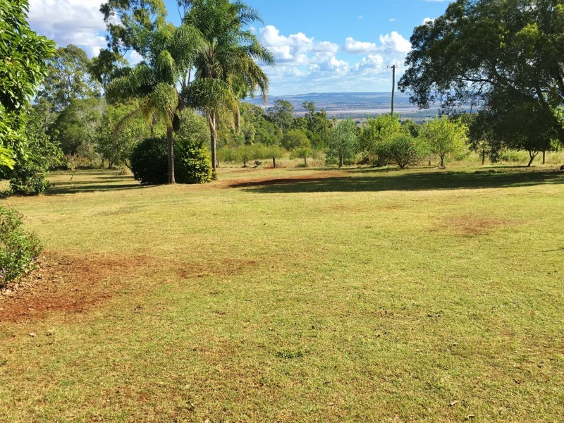 9 Uptons Road, Murgon QLD 4605