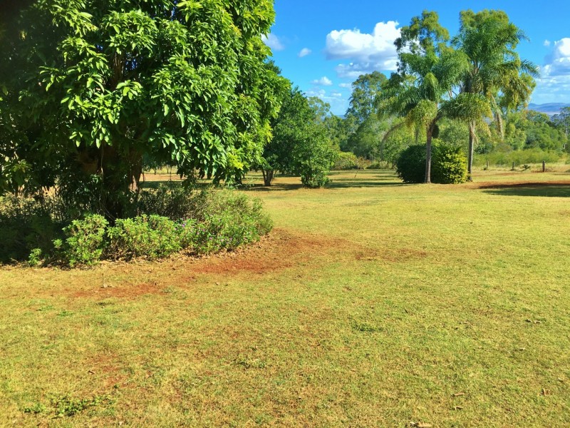 9 Uptons Road, Murgon QLD 4605