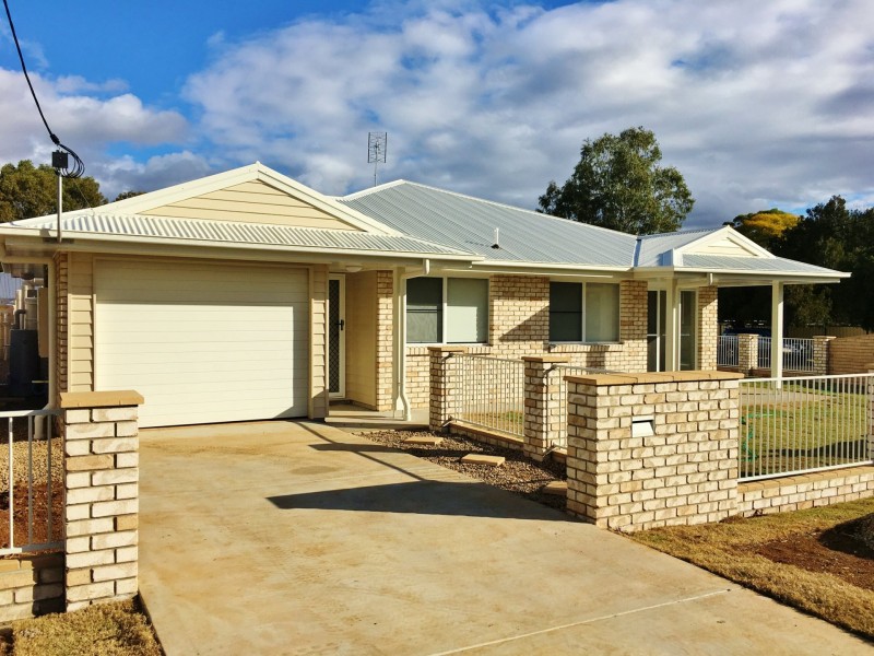 1/39 Prince St, Kingaroy QLD 4610
