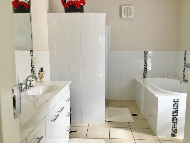 128 Doonkuna Street, Kingaroy QLD 4610