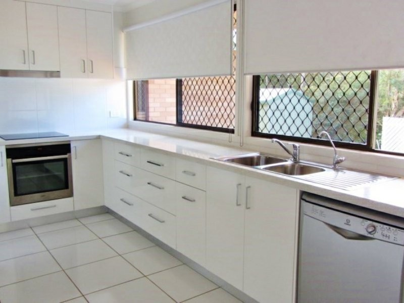 89 Fisher Street, Kingaroy QLD 4610