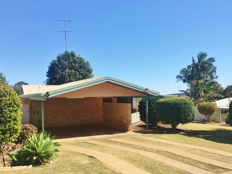 89 Fisher Street, Kingaroy QLD 4610