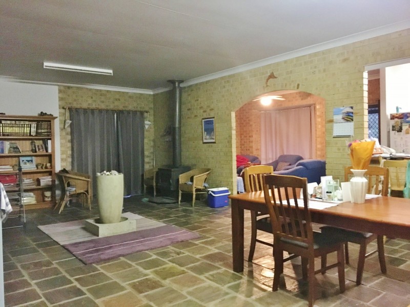 6 Jonelle Street, Kingaroy QLD 4610