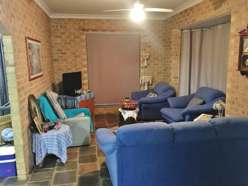 6 Jonelle Street, Kingaroy QLD 4610