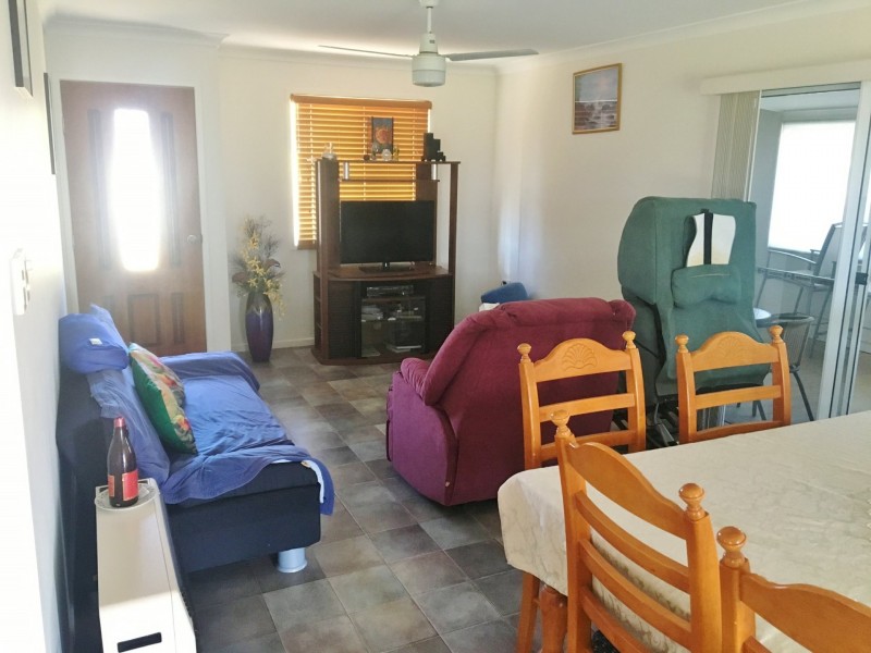 8-10 Hardiker Street, Moffatdale QLD 4605