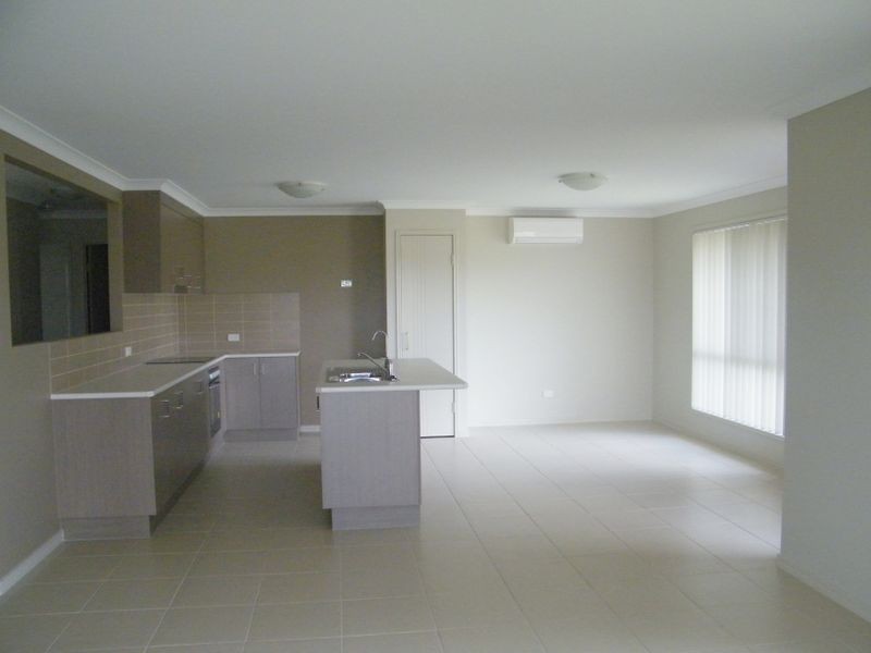 1/4 David Place, Kingaroy QLD 4610