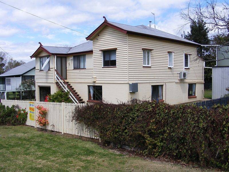 37 Stephens Street East, Murgon QLD 4605