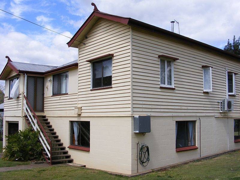 37 Stephens Street East, Murgon QLD 4605