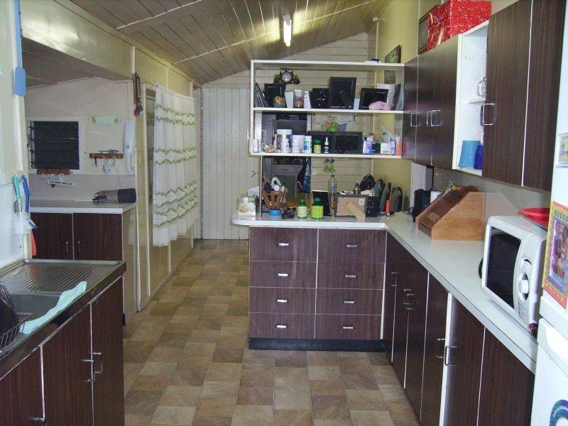 11 Haly Street, Wondai QLD 4606