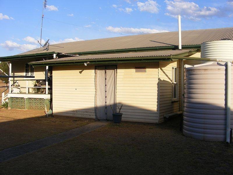 11 Haly Street, Wondai QLD 4606