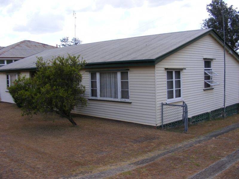 11 Haly Street, Wondai QLD 4606