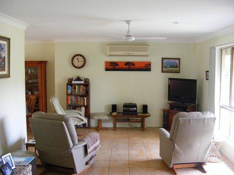 24 Smith Street, Wondai QLD 4606