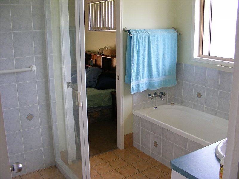 24 Smith Street, Wondai QLD 4606
