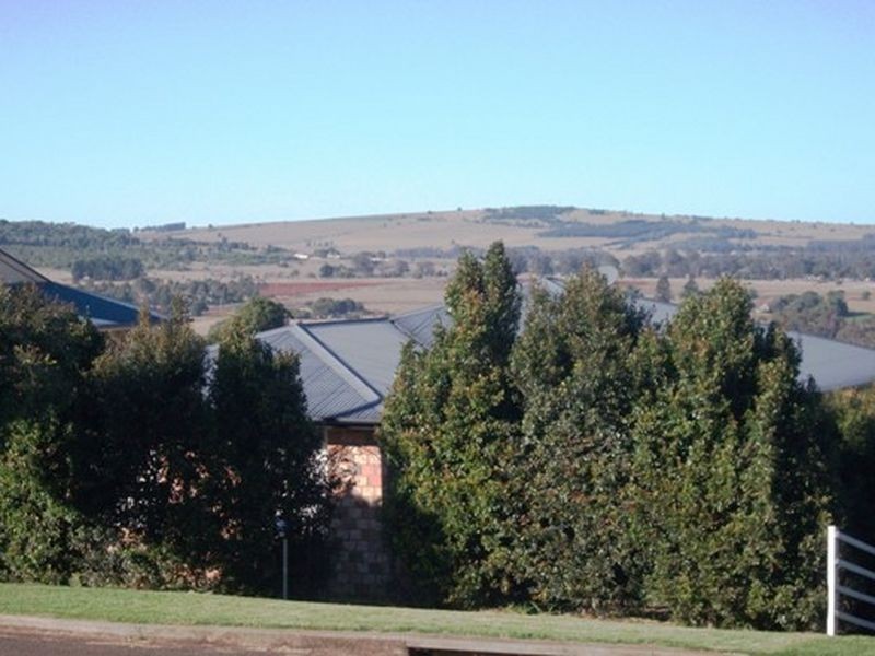 41 Aderman Drive, Kingaroy QLD 4610