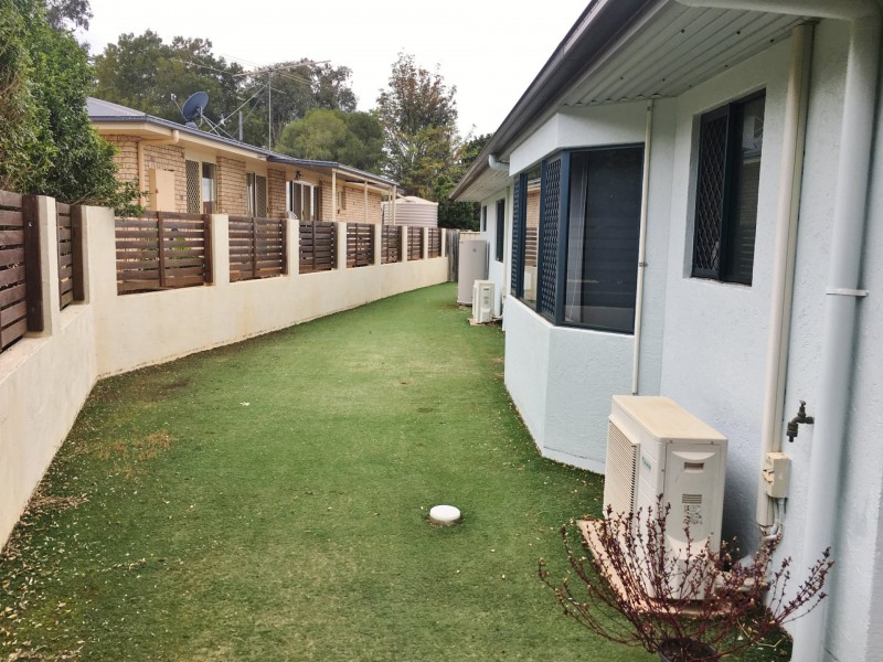 Unit 1/4 Summers Court, Kingaroy QLD 4610