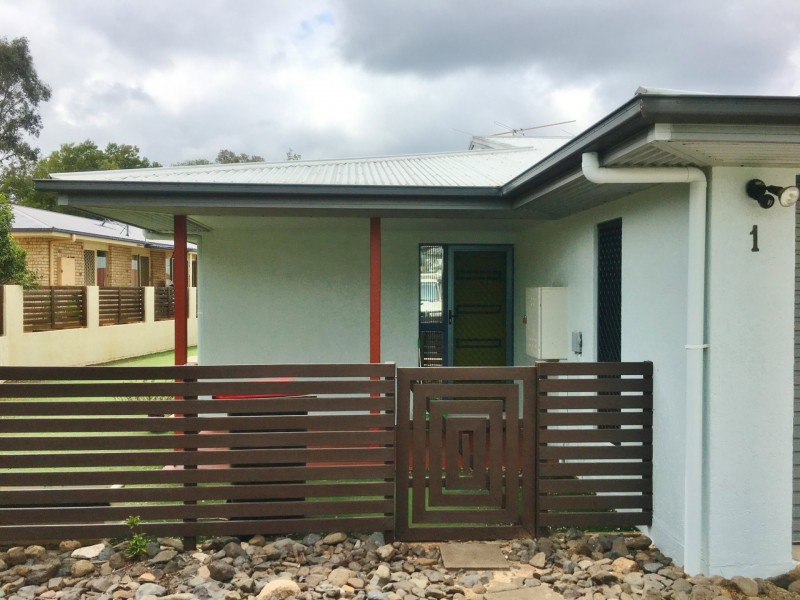Unit 1/4 Summers Court, Kingaroy QLD 4610