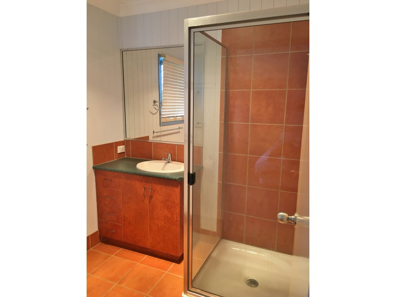 Unit 2/4 Summers Court, Kingaroy QLD 4610