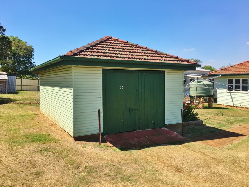 162 Doonkuna Street, Kingaroy QLD 4610