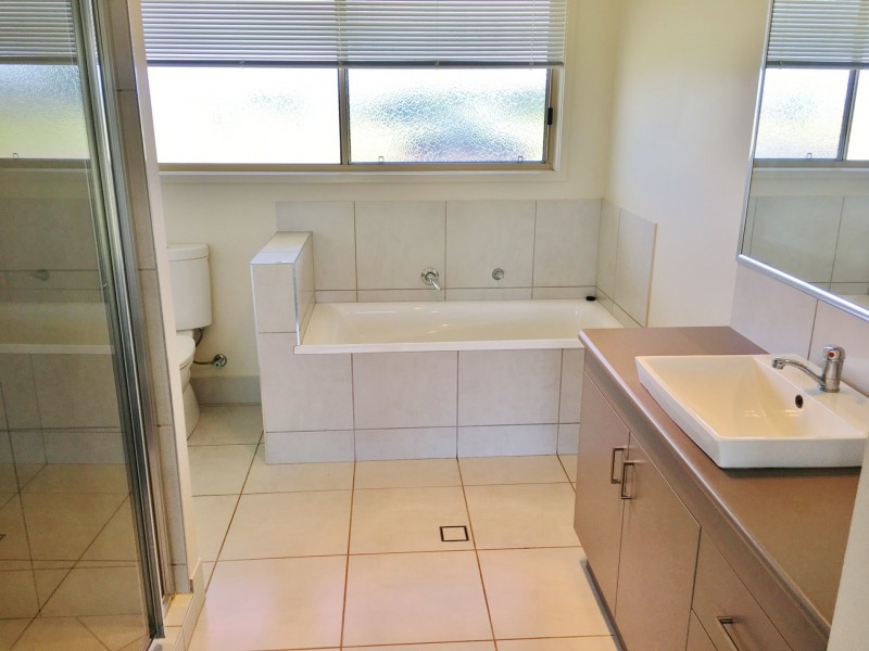 74-76 Rosella Parade, Kingaroy QLD 4610