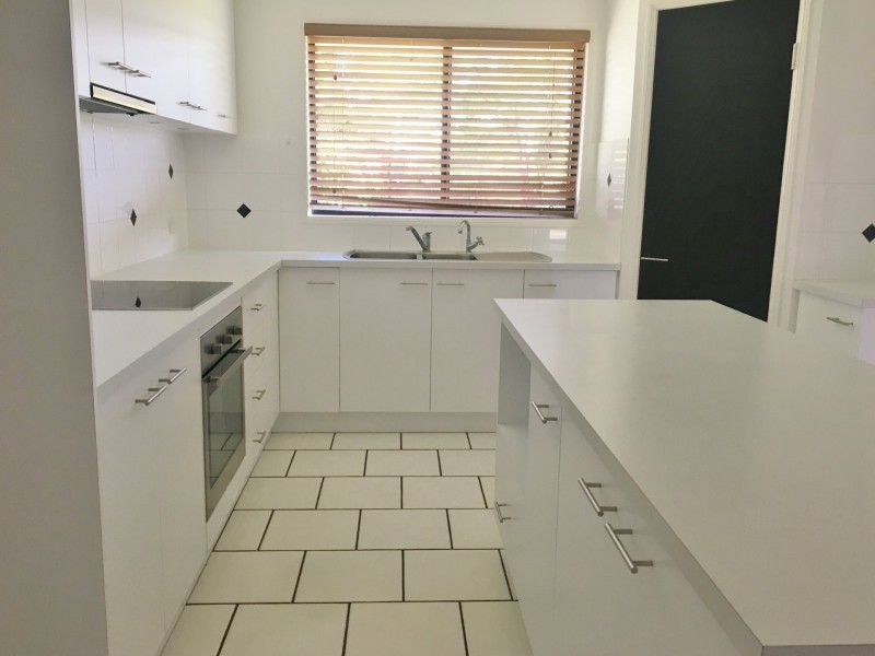 18 Olive Grove, Kingaroy QLD 4610