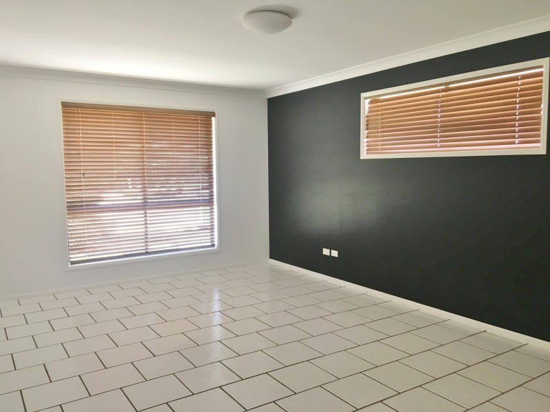18 Olive Grove, Kingaroy QLD 4610