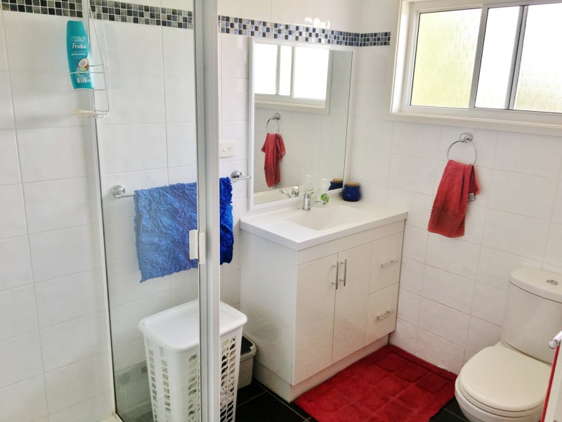 74 Hicken Way, Nanango QLD 4615