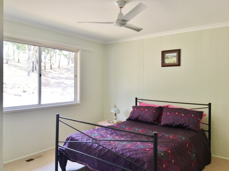 74 Hicken Way, Nanango QLD 4615