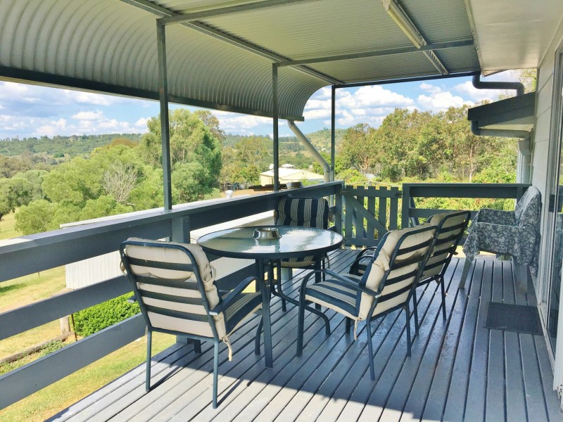 74 Hicken Way, Nanango QLD 4615