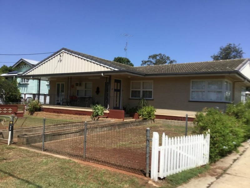 144 Mackenzie Street, Wondai QLD 4606