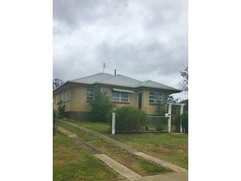 54 Scott Street, Wondai QLD 4606