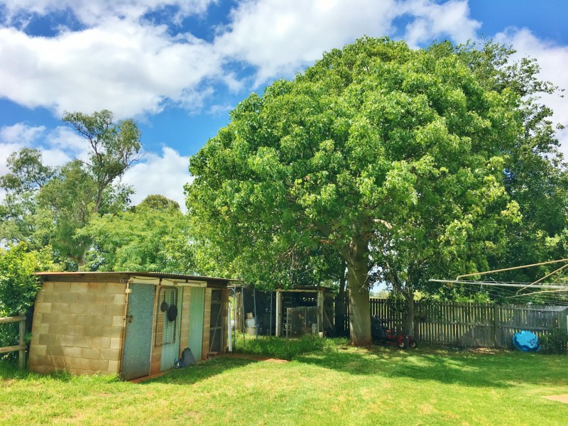 7 Taylors Road, Kingaroy QLD 4610