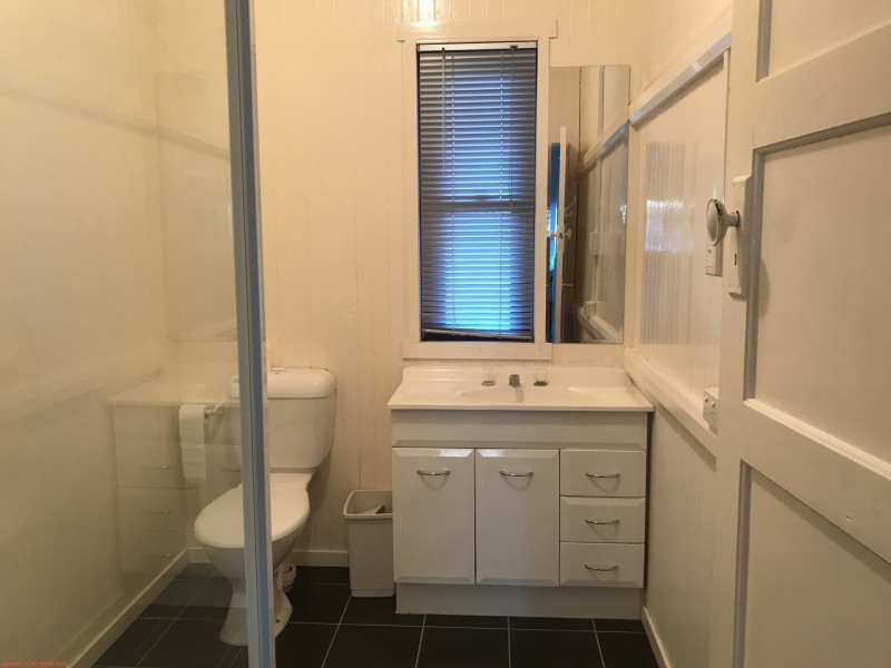 35 Albert Street, Kingaroy QLD 4610