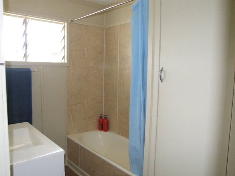78 Baynes Street, Wondai QLD 4606
