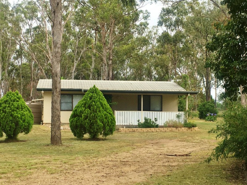 24 Somerset Street, Kingaroy QLD 4610